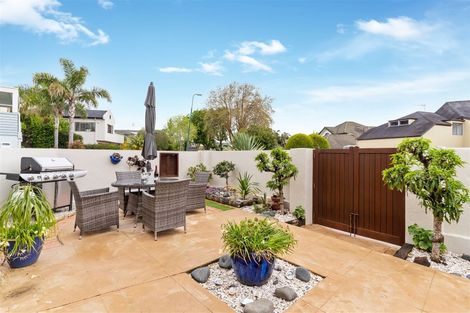 Photo of property in 1/26 Oakwood Grove, Eastern Beach, Auckland, 2012