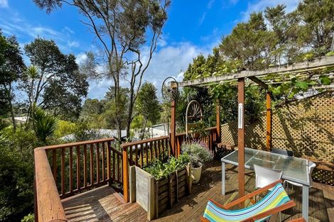 Photo of property in 87d Kaurilands Road, Titirangi, Auckland, 0604
