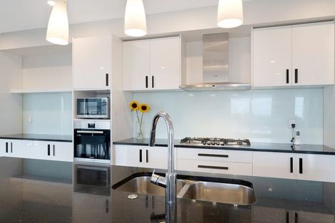 Photo of property in 55 Platinum Rise, Ranui, Auckland, 0612