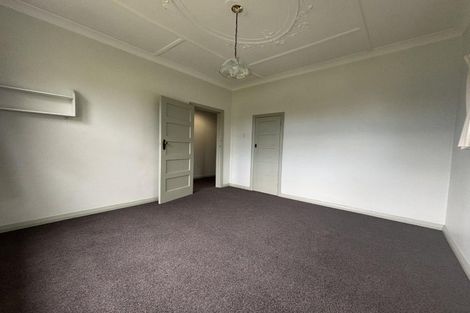 Photo of property in 17 Wallath Road, Westown, New Plymouth, 4310