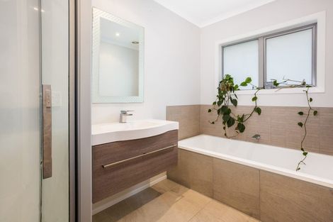 Photo of property in 17 Kepler Way, Aotea, Porirua, 5024