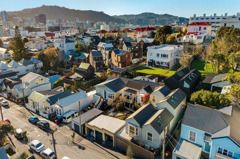 Photo of property in 97 Elizabeth Street, Mount Victoria, Wellington, 6011