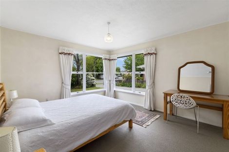 Photo of property in 4 Kingsgate Place, Burnside, Christchurch, 8053