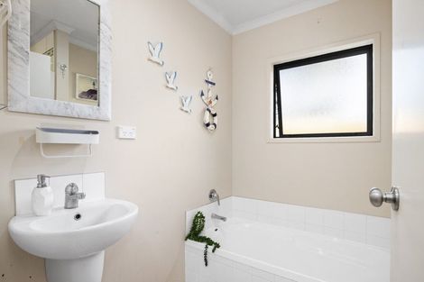 Photo of property in 71 Princes Street, Pukekohe, 2120