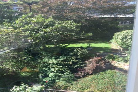 Photo of property in 42 Moana Road, Kelburn, Wellington, 6012