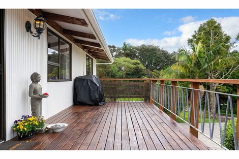 Photo of property in 673 Huia Road, Parau, Auckland, 0604