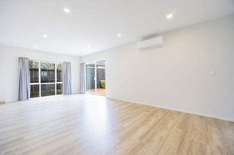 Photo of property in 69 Nobilo Road, Kumeu, 0810