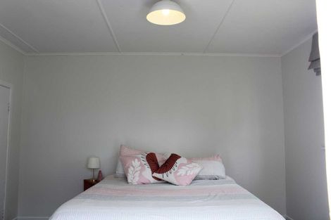 Photo of property in 14 Maclean Street, Cambridge, 3434