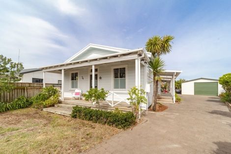 Photo of property in 74 Shrimpton Road, Haumoana, 4102