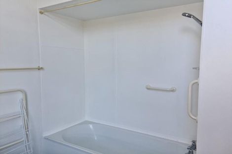 Photo of property in 21b Tinakori Road, Thorndon, Wellington, 6011