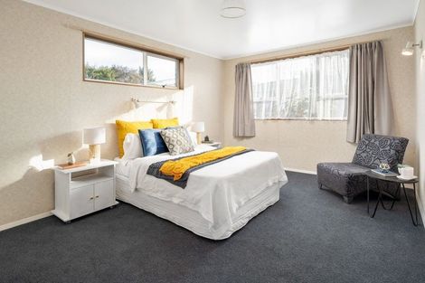 Photo of property in 28 Holdaway Street, Riversdale, Blenheim, 7201