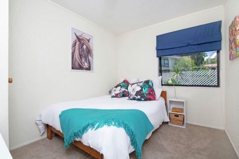 Photo of property in 3 Jandell Crescent, Bucklands Beach, Auckland, 2014