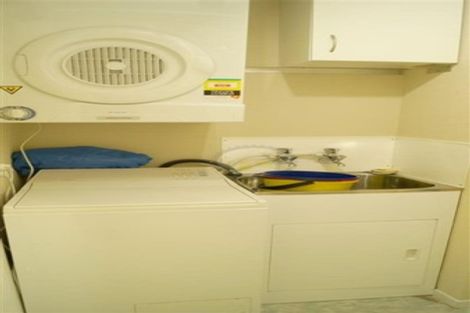 Photo of property in 93 Queen Street, North Dunedin, Dunedin, 9016