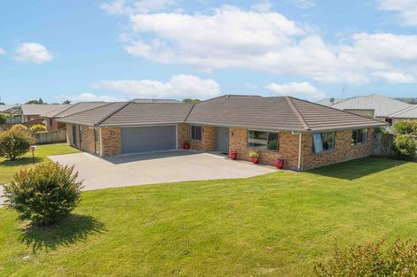 Photo of property in 21 Madison Street, Cambridge, 3434