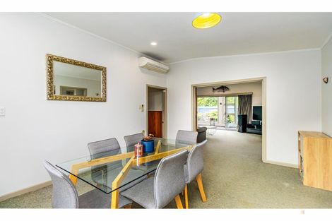 Photo of property in 42 Campbell Street, Geraldine, 7930