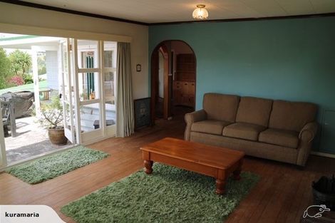 Photo of property in 2 Hikurangi Terrace, Taumarunui, 3920