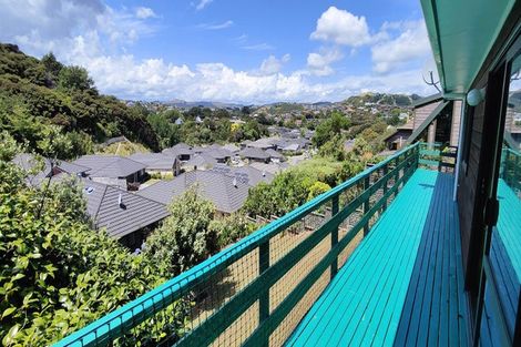 Photo of property in 5 Shackle Lane, Whitby, Porirua, 5024