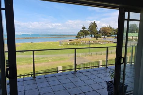 Photo of property in Harbour View, 3/100 Customhouse Street, Gisborne, 4010