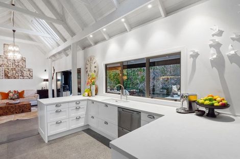 Photo of property in 36 Robinson Road, Coatesville, Albany, 0793