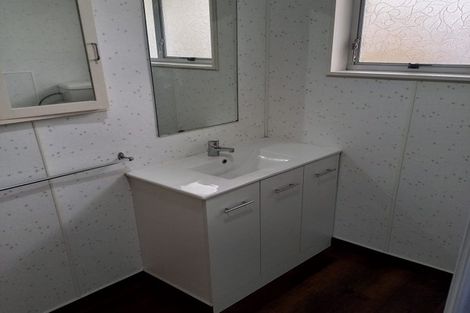 Photo of property in 702 Ferry Road, Woolston, Christchurch, 8023