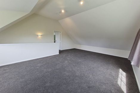 Photo of property in 14 Redfern Lane, Glenfield, Auckland, 0629