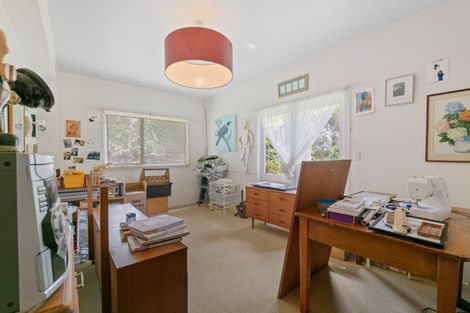 Photo of property in 75 Morley Street, New Plymouth, 4310