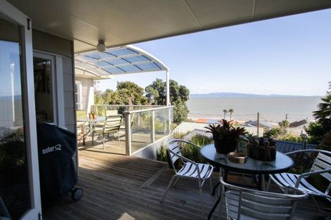 Photo of property in 5 Adams Road, Thornton Bay, Thames, 3575