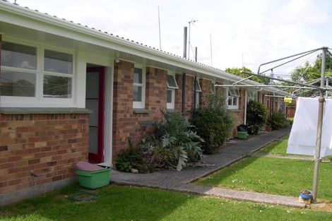 Photo of property in 22 Overton Road, Papatoetoe, Auckland, 2025