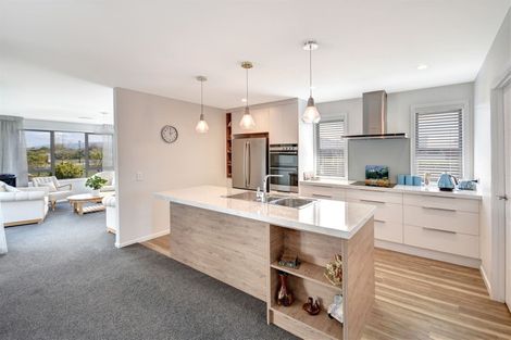 Photo of property in 2 Stratton Way, Mosgiel, 9024