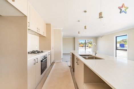 Photo of property in 4 Rotoiti Place, Paraparaumu, 5032