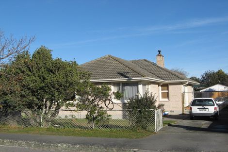 Photo of property in 28 Grantley Street, New Brighton, Christchurch, 8083