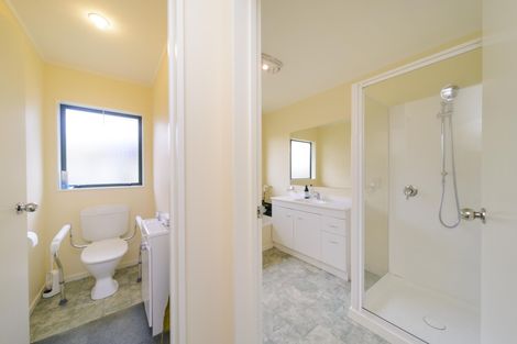 Photo of property in 157 Ruapehu Drive, Fitzherbert, Palmerston North, 4410