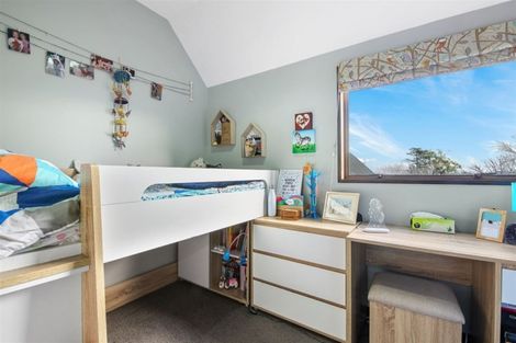 Photo of property in 7 Shalamar Drive, Cashmere, Christchurch, 8022