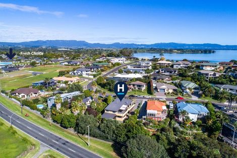 Photo of property in 20 Owen Place, Omokoroa, 3114