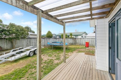 Photo of property in 18 Penney Green, Nawton, Hamilton, 3200