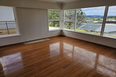 Photo of property in 15a Sumner Place, Te Kamo, Kamo, 0112