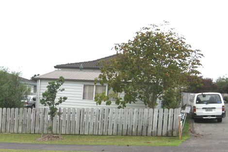 Photo of property in 49 Hassan Drive, Massey, Auckland, 0614