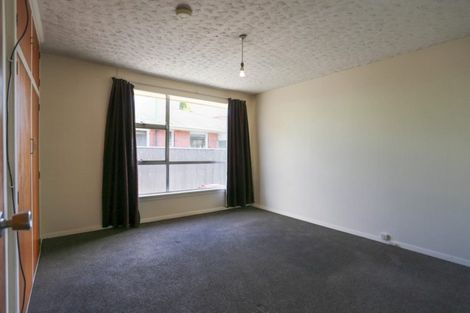 Photo of property in 53 Martbern Crescent, Bishopdale, Christchurch, 8053