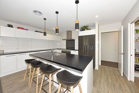 Photo of property in 5 Benjes Place, Woodend, 7610