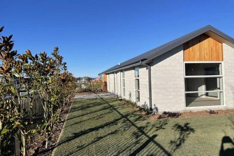 Photo of property in 19 Lusk Street, Rangiora, 7400