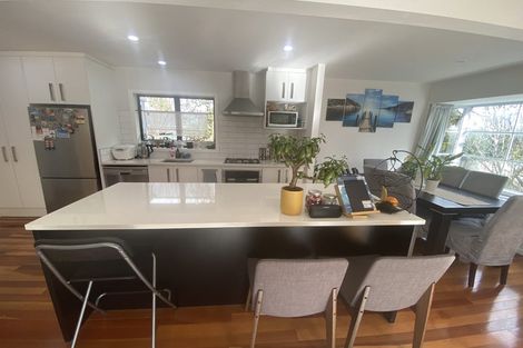 Photo of property in 80 Neil Avenue, Te Atatu Peninsula, Auckland, 0610