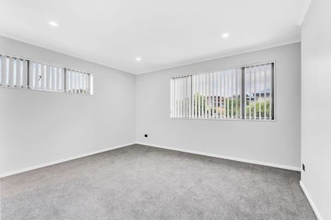 Photo of property in 147b Bucklands Beach Road, Bucklands Beach, Auckland, 2012
