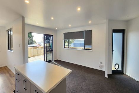 Photo of property in 8 Handley Place, Glen Avon, New Plymouth, 4312