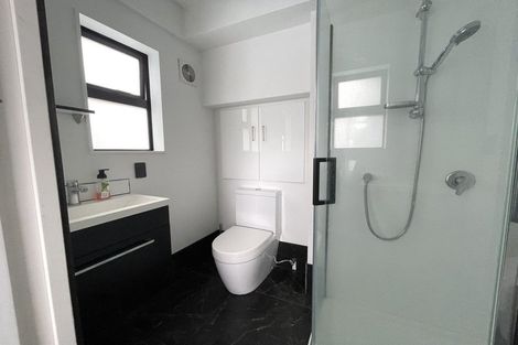 Photo of property in 92a Khandallah Road, Khandallah, Wellington, 6035