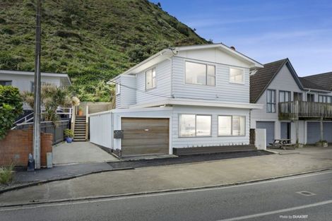 Photo of property in 144 Owhiro Bay Parade, Owhiro Bay, Wellington, 6023