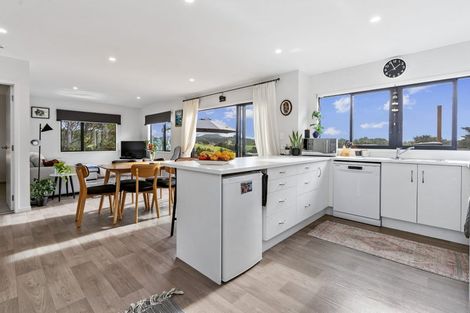 Photo of property in 839 Owhiwa Road, Parua Bay, Onerahi, 0192