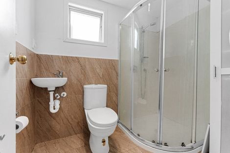 Photo of property in 96 Moire Road, Massey, Auckland, 0614