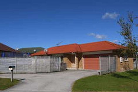 Photo of property in 19 Milson Drive, Papakura, 2110