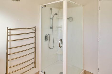 Photo of property in 1/6 Cornwall Street, Hutt Central, Lower Hutt, 5010