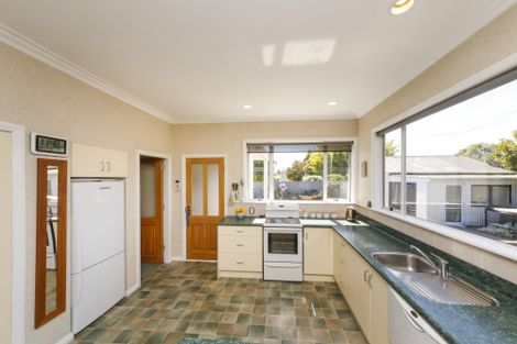 Photo of property in 21 Highland View Drive, Tokomaru, Palmerston North, 4474